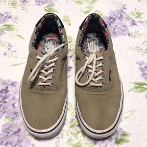 Vans Beige with Floral Insoles Size 9 Women’s
